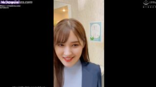 Nancy (낸시) likes it doggy in the office / MOMOLAND 모모랜드 케이팝 스타