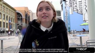 Adult Ana De Armas met a guy on the street and then went to his house