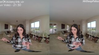 Homemade VR porn of young slut Charli D’Amelio