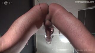 It’s time for Li Xian to jerk off his cock, smart face change (李现 人工智能)